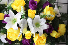 Load image into Gallery viewer, Memorial Cemetery Flowers Saddle/45.99
