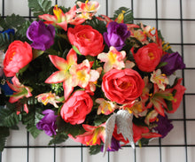 Load image into Gallery viewer, Memorial Cemetery Flowers Saddle/45.99