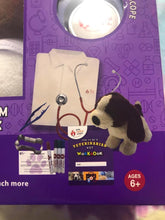 Load image into Gallery viewer, KIDS CORNER How to be a VETERINARIAN  Kit
