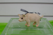 Load image into Gallery viewer, Miniature Farm Animal Hanging Ornaments
