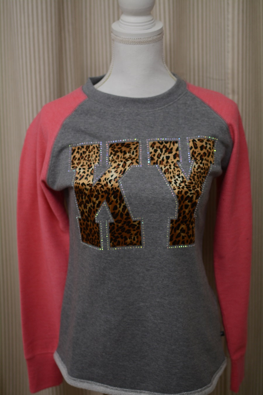 KENTUCKY INSPIRED T-SHIRTS AND GIFTS Velvet Cheetah Print KY Sweatshirt