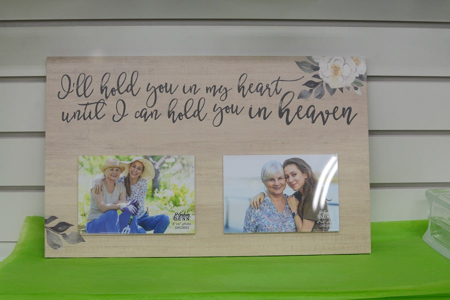 Engravable & Personalized Gifts Bereavement Photo Frame Wall Hanger