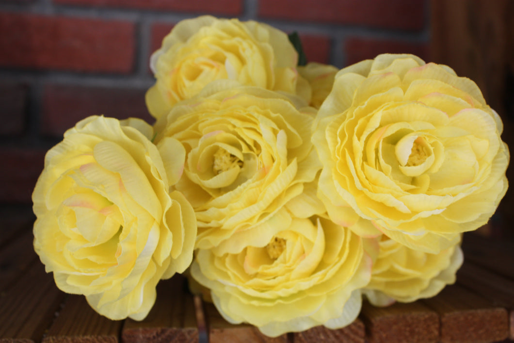Memorial Cemetery Flowers RANUNCULUS BUSH