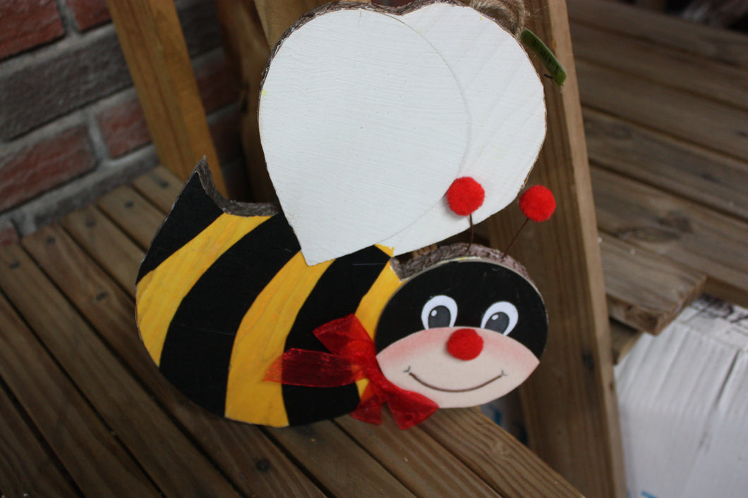 SPRING & SUMMER WOODEN/STYROFOAM BEE