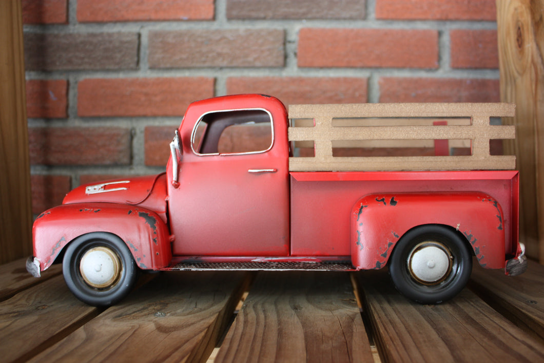 HOME DECOR, GIFTS AND SUCH/ METAL RED TRUCK/ FARM TRUCK