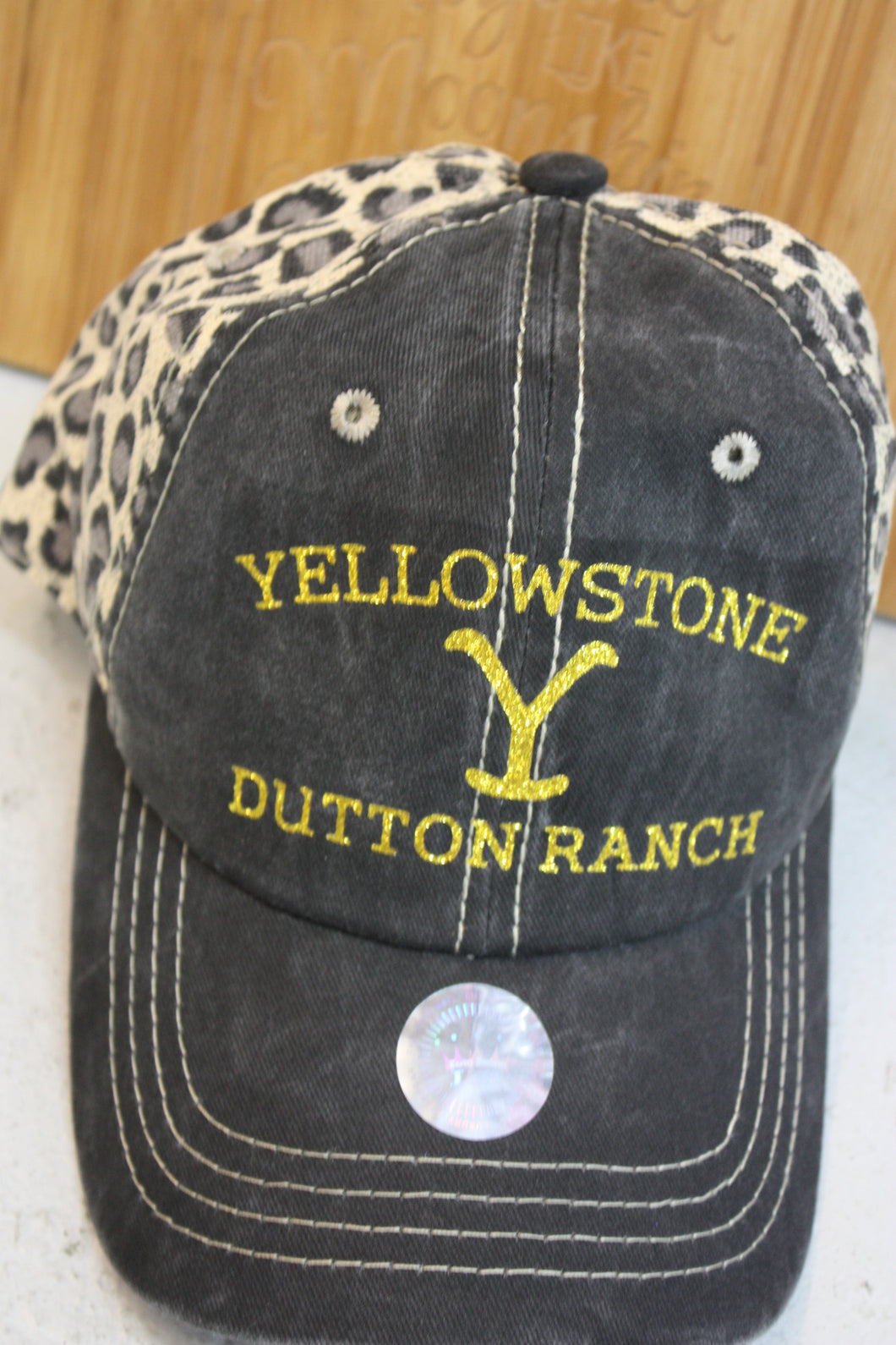 Yellowstone style/cheetah/baseball hat