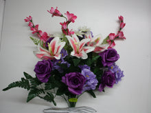 Load image into Gallery viewer, Memorial Cemetery Flowers Rose/Lily/Gladiolus
