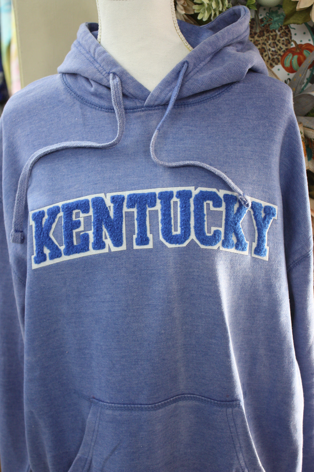 KENTUCKY INSPIRED T-SHIRTS AND GIFTS /KY Chenille/Distressed Blue Hoodie